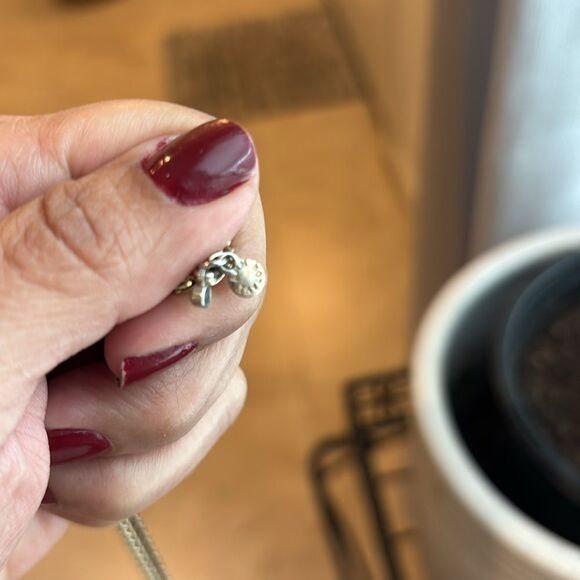 Ann Taylor Rhinestone Pearl Tassel Elegant Classy Gold Tone Necklace - Picture 7 of 7